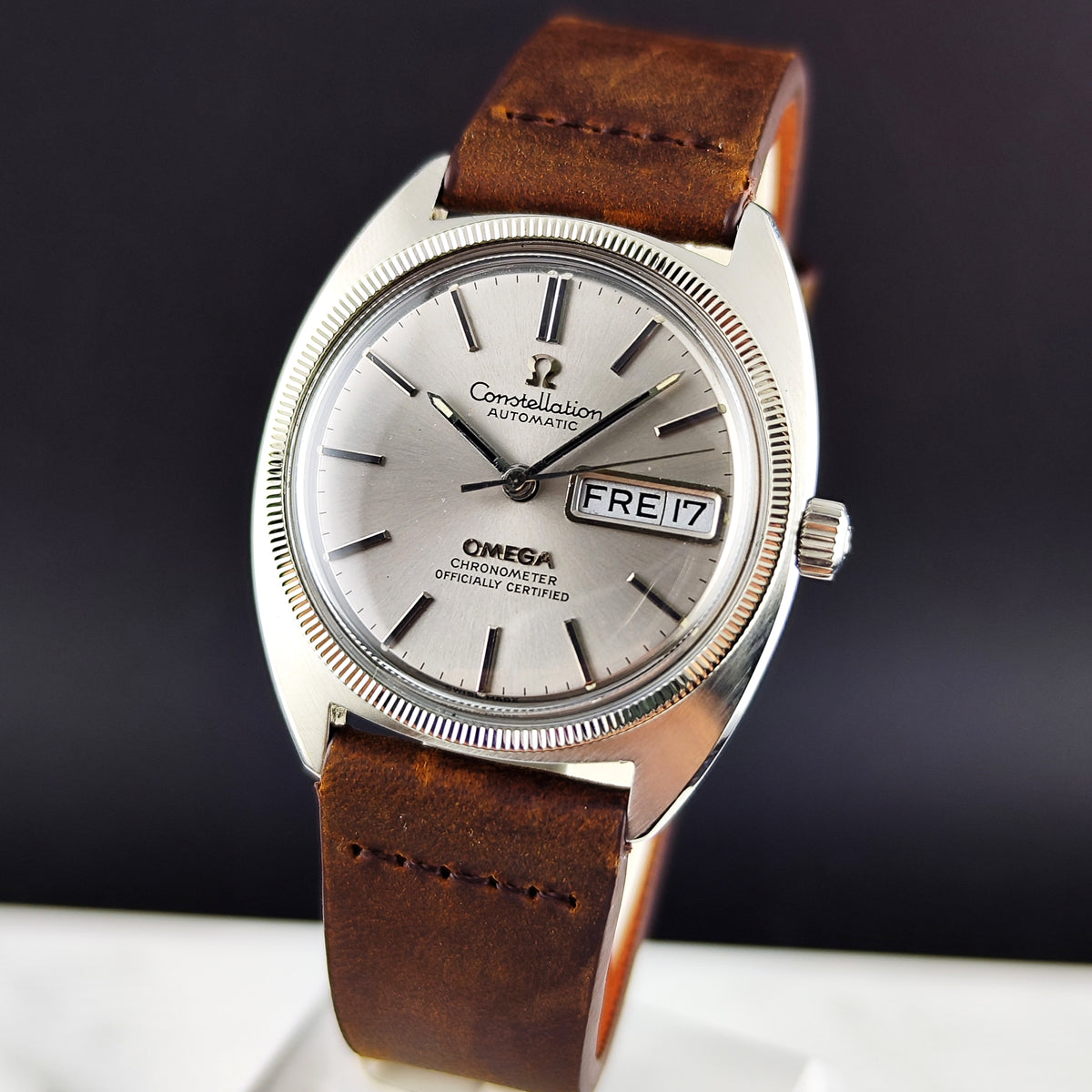 Omega Constellation Chronometer C-Shape Day-Date 18ct Whitegold Bezel 1970 Serviced 09/2026 [REF. 168.029]