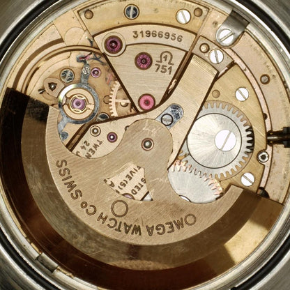 Omega Constellation Chronometer C-Shape Day-Date 18ct Whitegold Bezel 1970 Serviced 09/2026 [REF. 168.029]