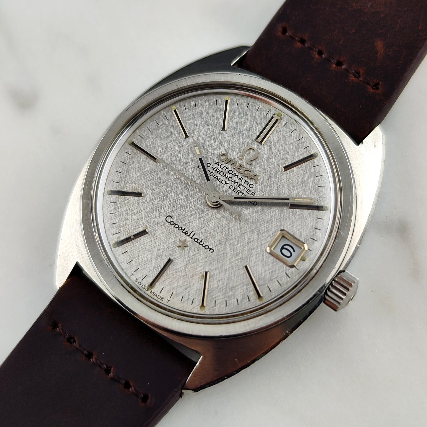 Omega Constellation C-Shape Silver Linen Dial 1968 [REF. 168.017]