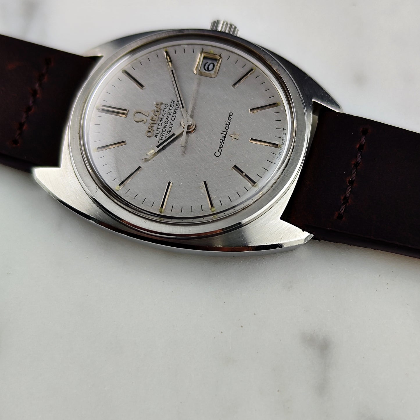 Omega Constellation C-Shape Silver Linen Dial 1968 [REF. 168.017]