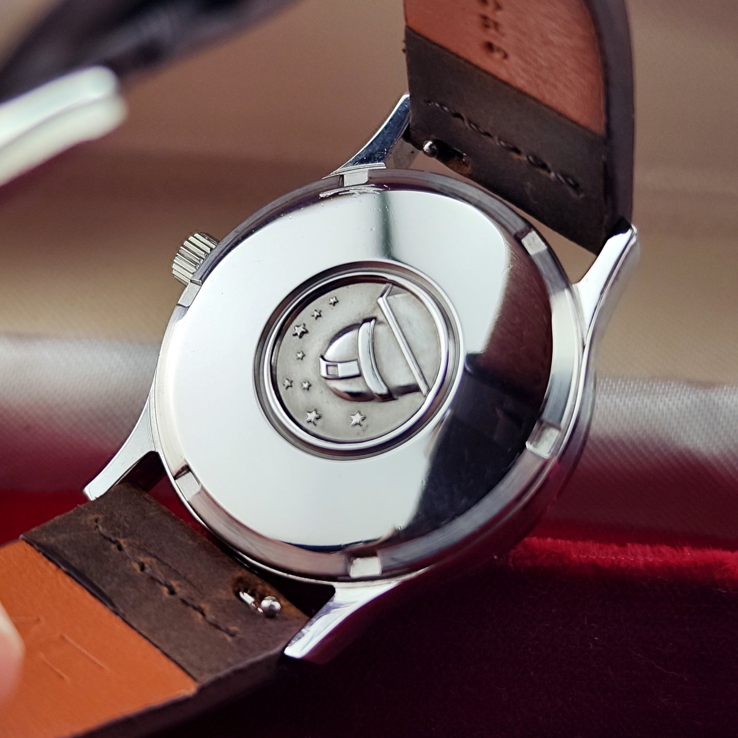 OMEGA Constellation Chronometer with Box | Serviced 01/2026 [REF. 168.033]