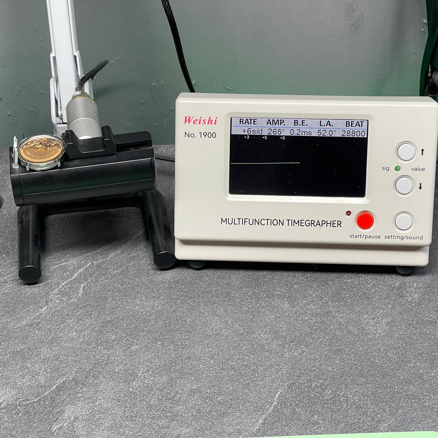 OMEGA Constellation Chronometer with Box | Serviced 01/2026 [REF. 168.033]