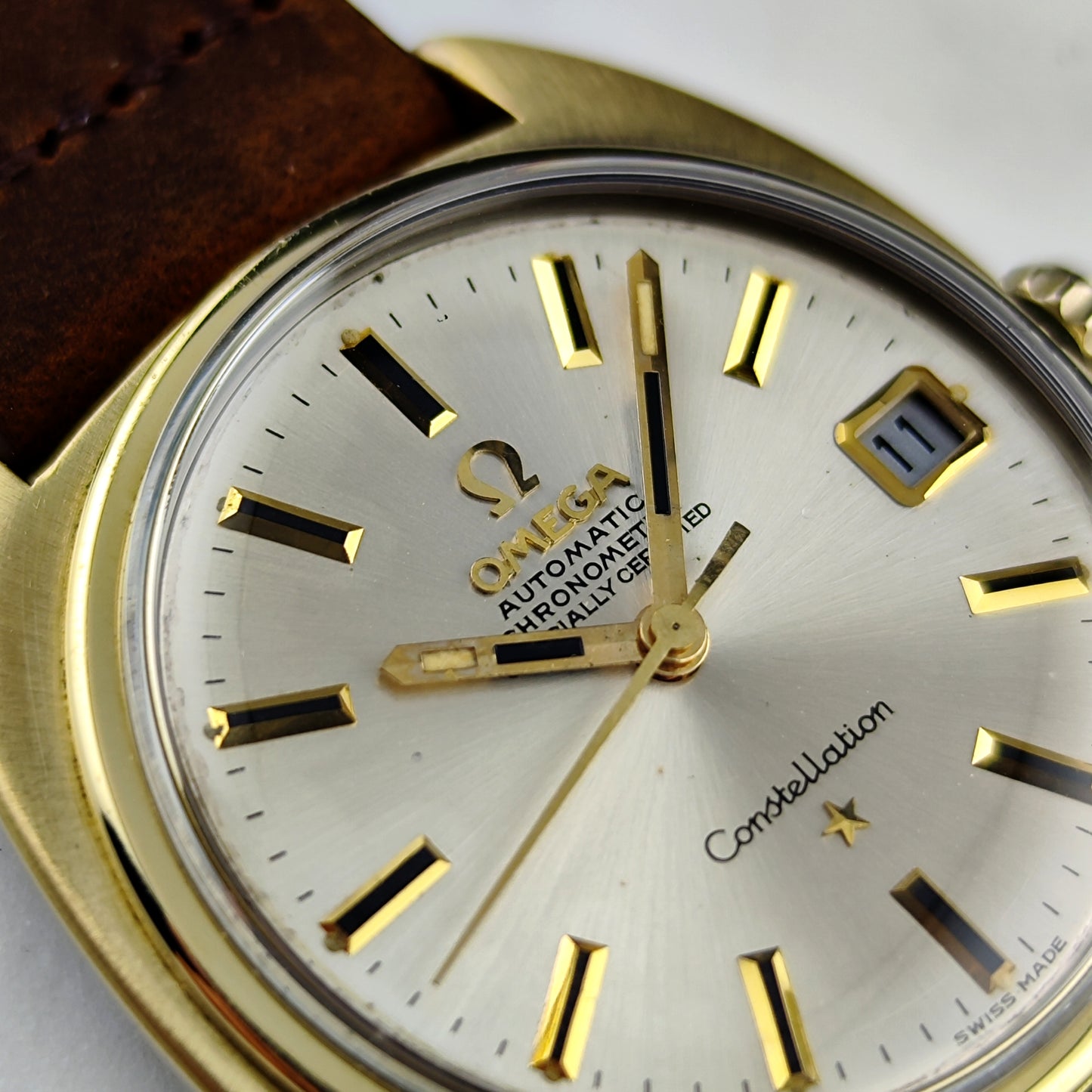 OMEGA Constellation Chronometer Gold White Dial 1969 [REF. 168.017]