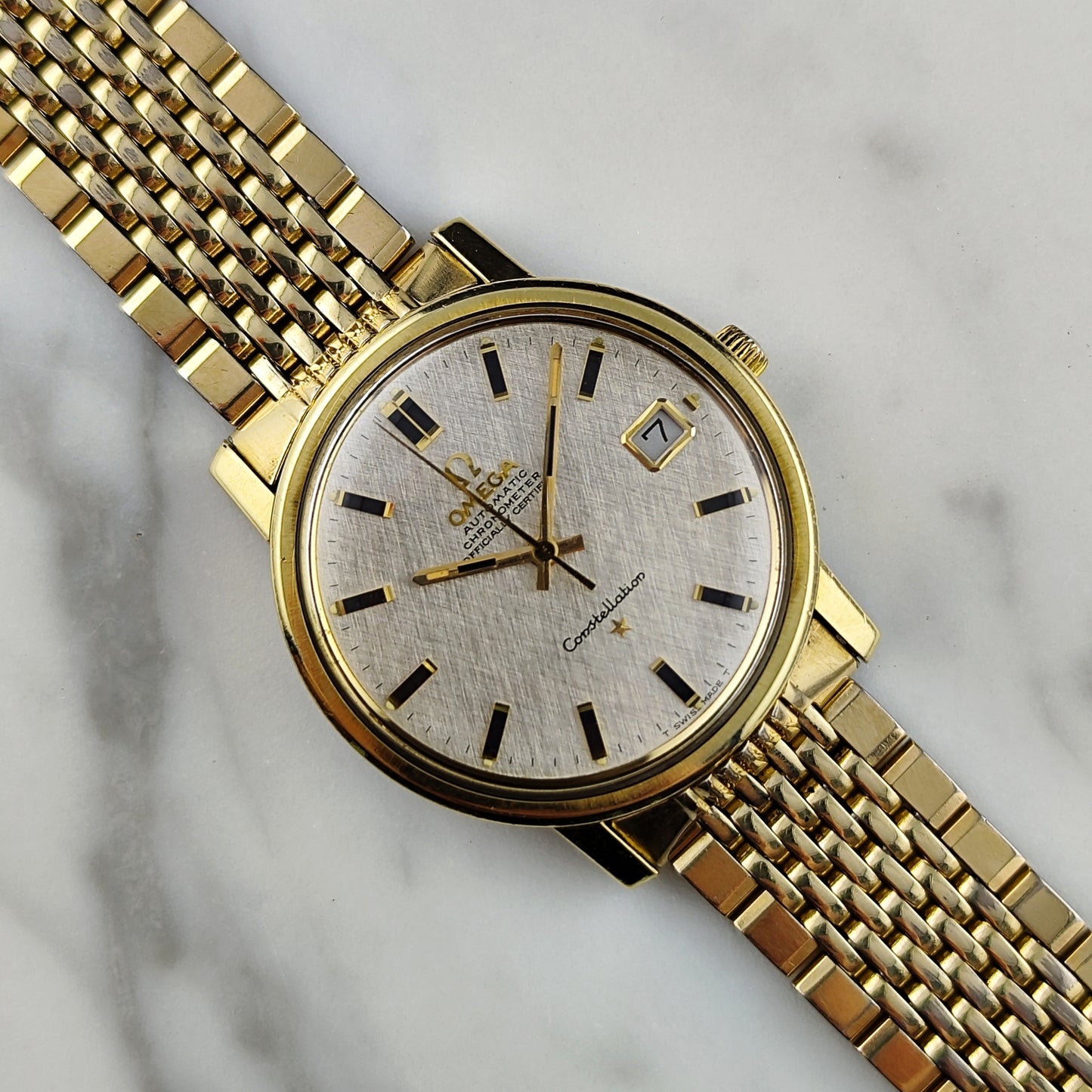 OMEGA Constellation Chronometer Gold White Linen Dial Date 1968 [REF. 168.018]