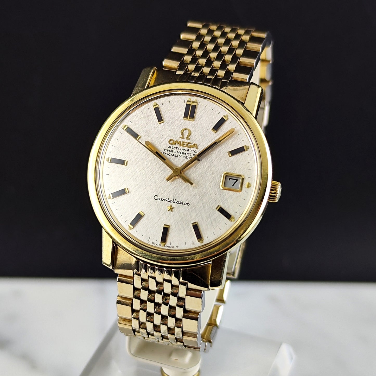 OMEGA Constellation Chronometer Gold White Linen Dial Date 1968 [REF. 168.018]