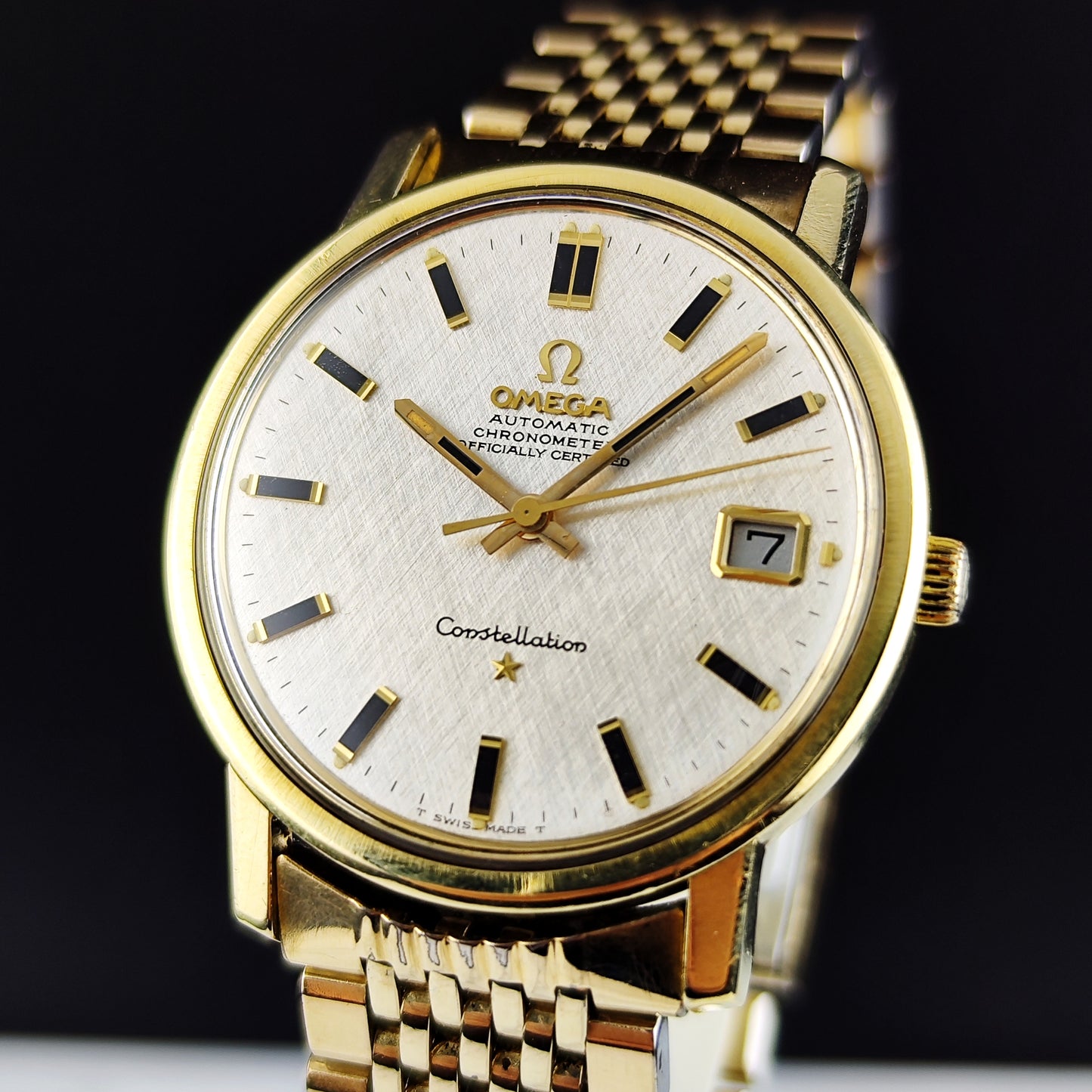 OMEGA Constellation Chronometer Gold White Linen Dial Date 1968 [REF. 168.018]