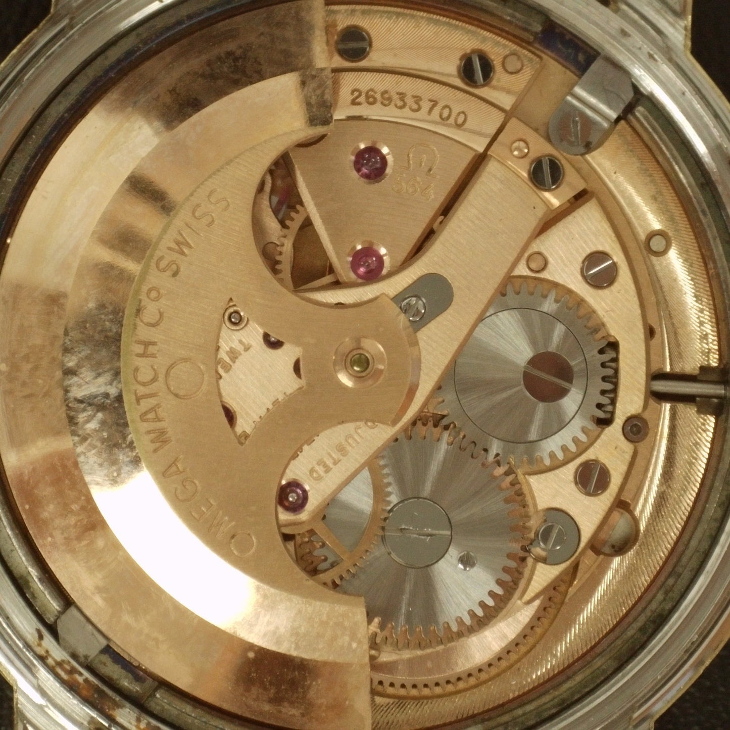 OMEGA Constellation Chronometer Gold White Linen Dial Date 1968 [REF. 168.018]