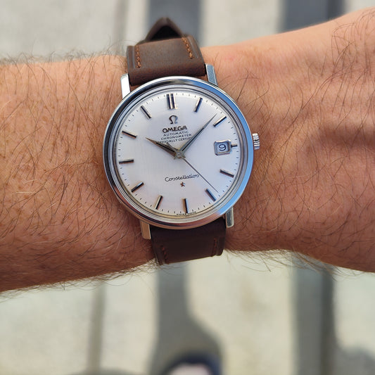 Omega Constellation Chronometer Linen Dial Date 1966 [REF. 168.004]