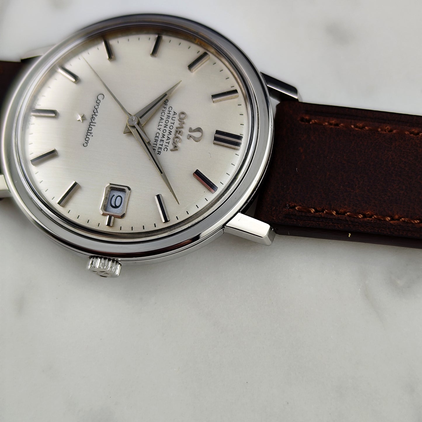 Omega Constellation Chronometer Linen Dial Date 1966 [REF. 168.004]