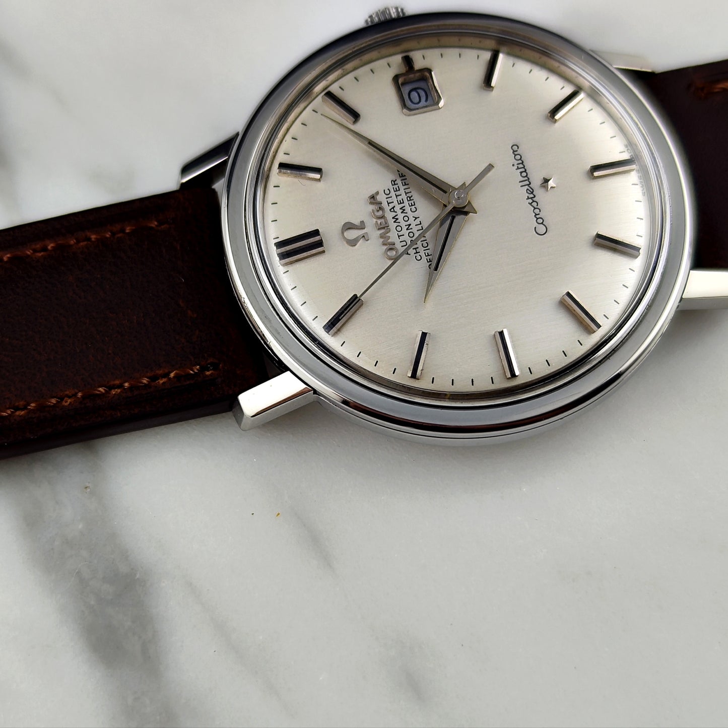 Omega Constellation Chronometer Linen Dial Date 1966 [REF. 168.004]