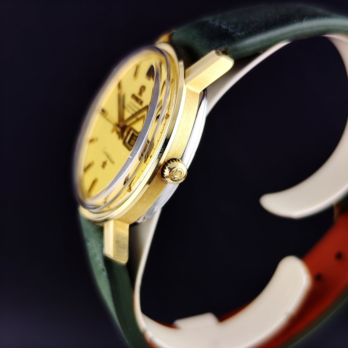 Omega Constellation Chronometer Rare Gold Day-Date 1970 [REF. 168.016]