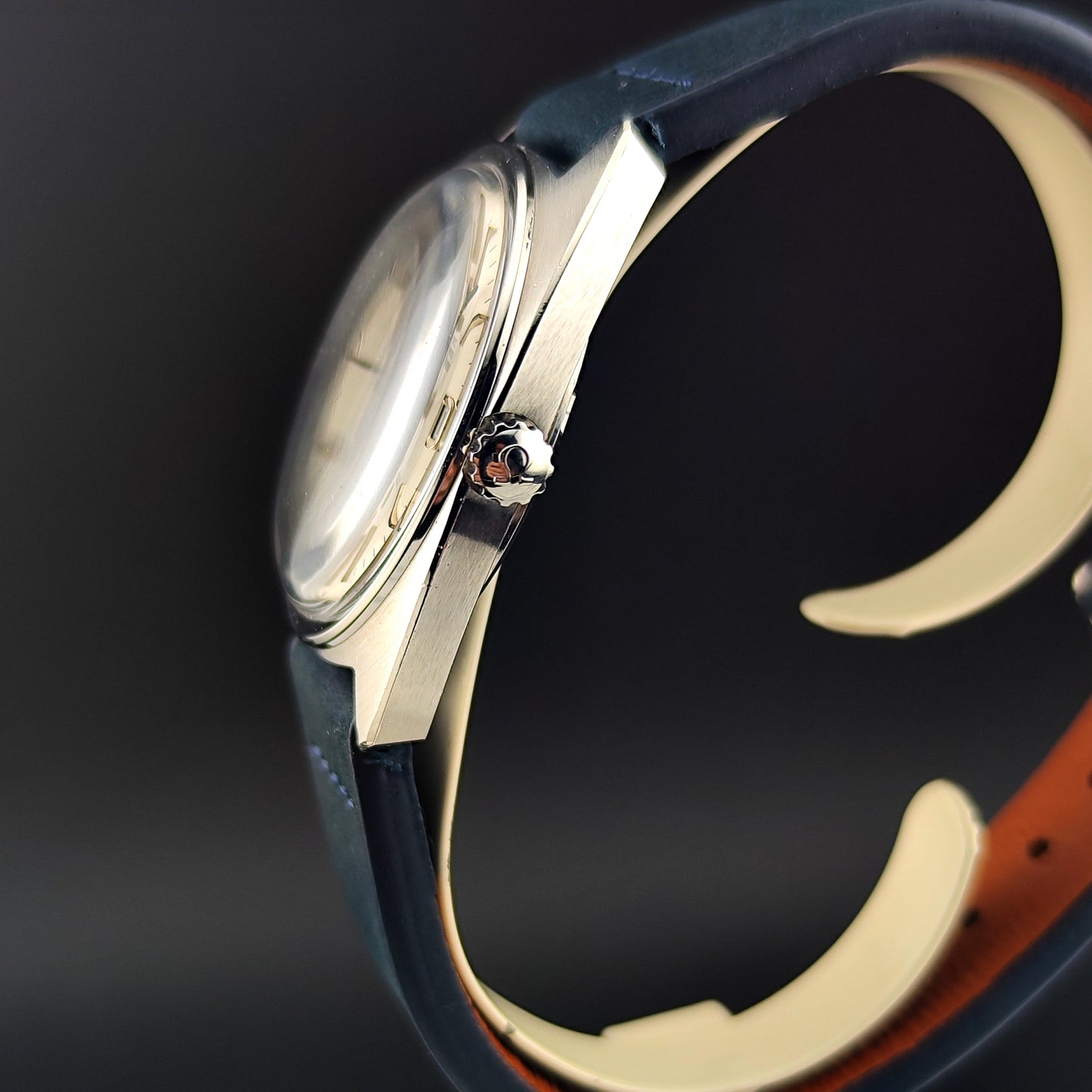 OMEGA Constellation Chronometer Silver Dial C-Shape 1966 [REF. 168.017]