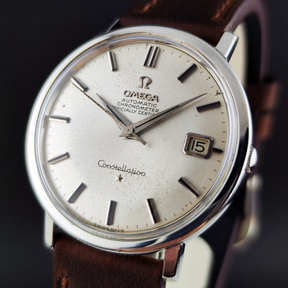 Omega Constellation Chronometer Steel Silver Dial 1966 Serviced 10/2026 – Vorderansicht schräg mit Zifferblatt und Datum