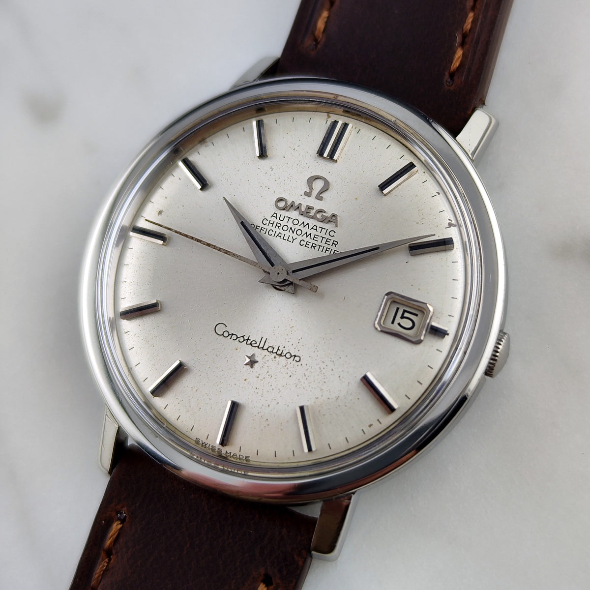 Omega Constellation Chronometer Steel Silver Dial 1966 Serviced 10/2026 – Vorderansicht mit Zifferblatt und Datum