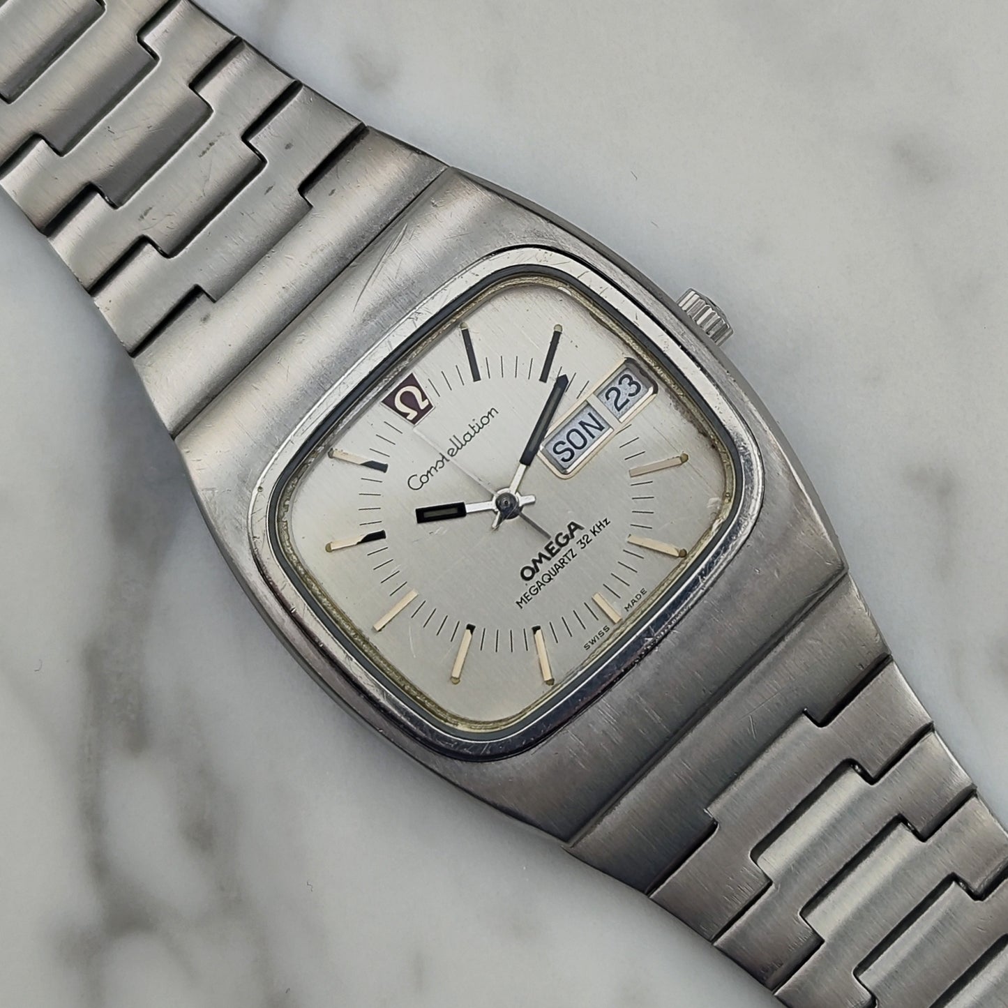 OMEGA Constellation Megaquartz 32 KHz German Day-Date [REF. 196.0016]