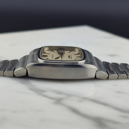 OMEGA Constellation Megaquartz 32 KHz German Day-Date [REF. 196.0016]