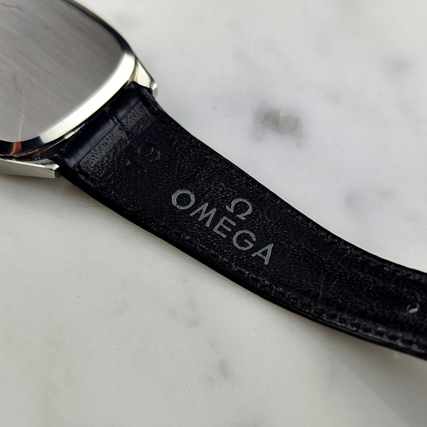 OMEGA Constellation Quartz Black Dial All Original Rare 1977 [REF. 191.0014]