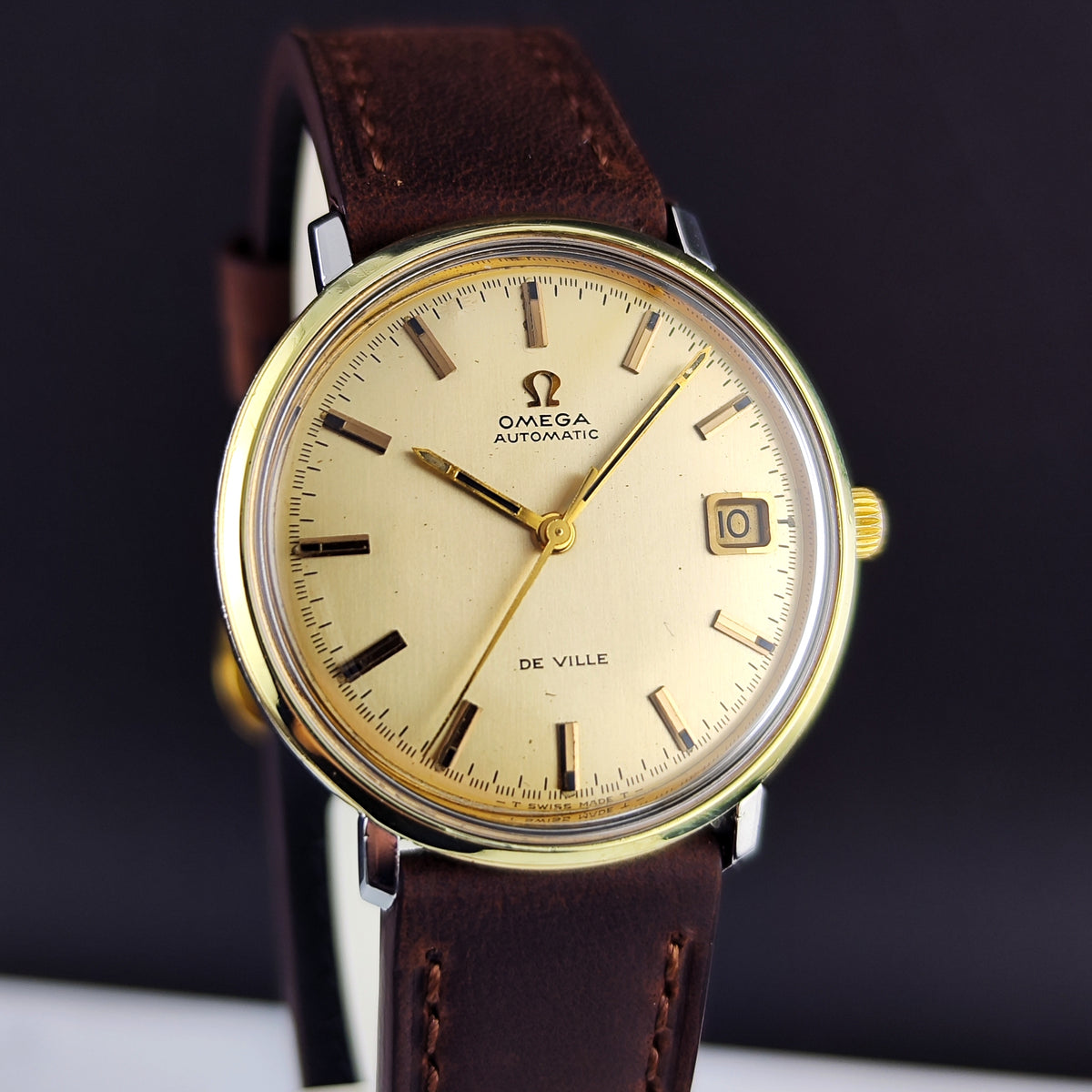 OMEGA De Ville Automatic Gold Dial Date 1970 [REF. 166.033]