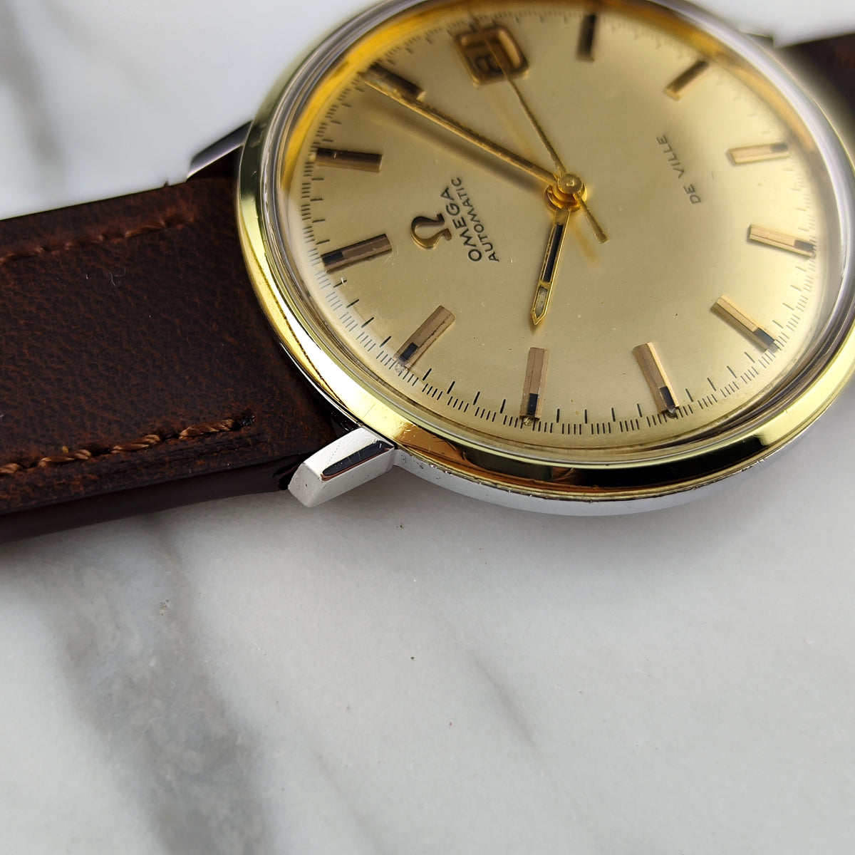 OMEGA De Ville Automatic Gold Dial Date 1970 [REF. 166.033]