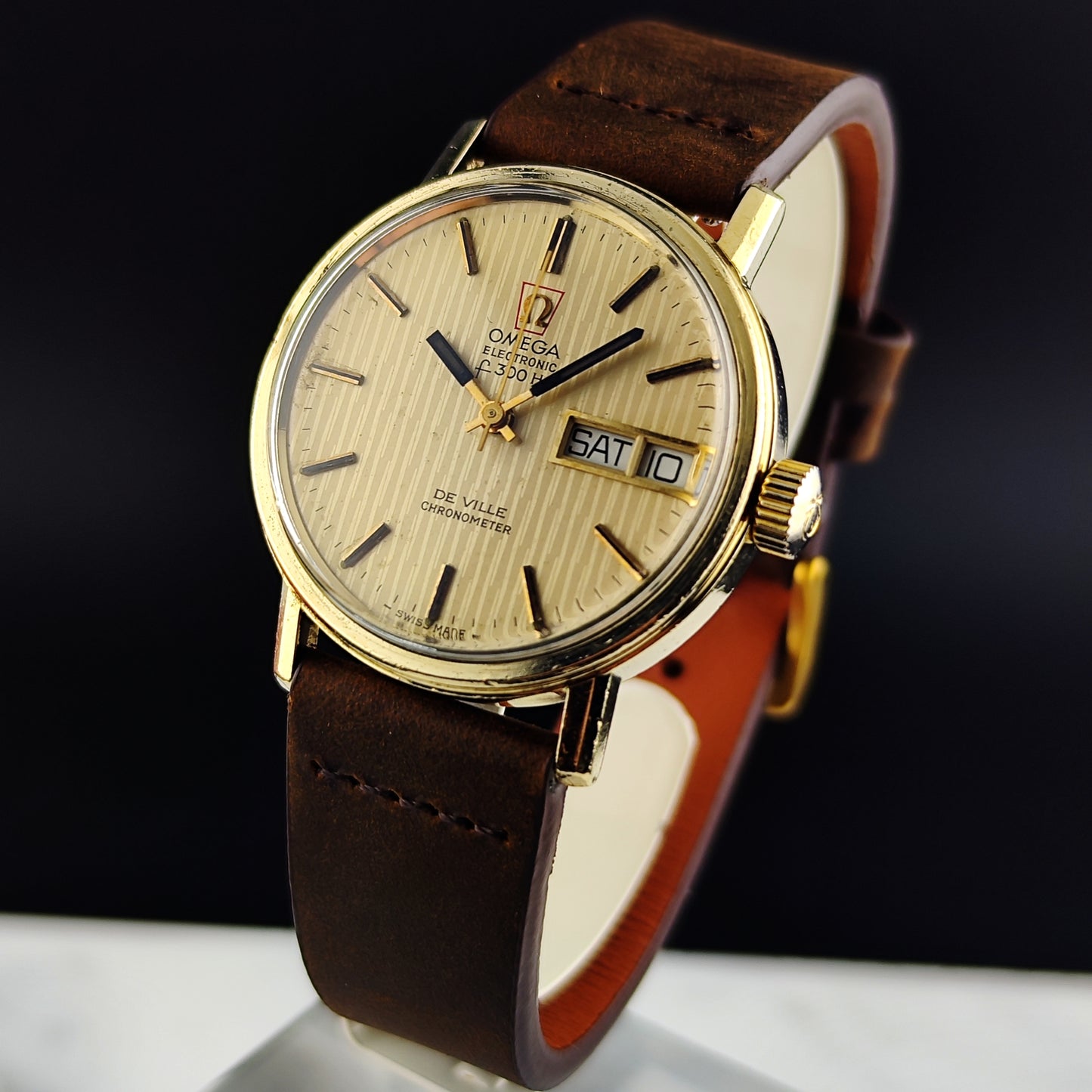 OMEGA De Ville Chronometer Day-Date f300Hz Gold Tapestry Dial 1972 [REF. 198.003]