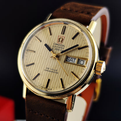 OMEGA De Ville Chronometer Day-Date f300Hz Gold Tapestry Dial 1972 [REF. 198.003]