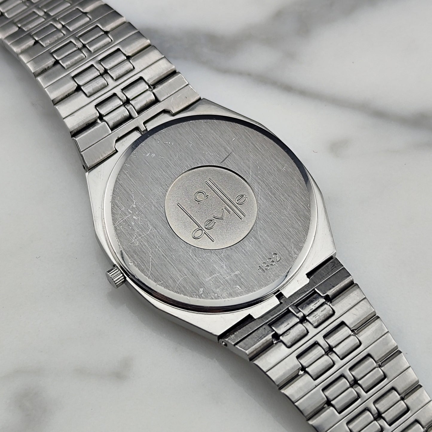 OMEGA De Ville Date Quartz Rare Blue Ring Dial [REF. 196.0145]