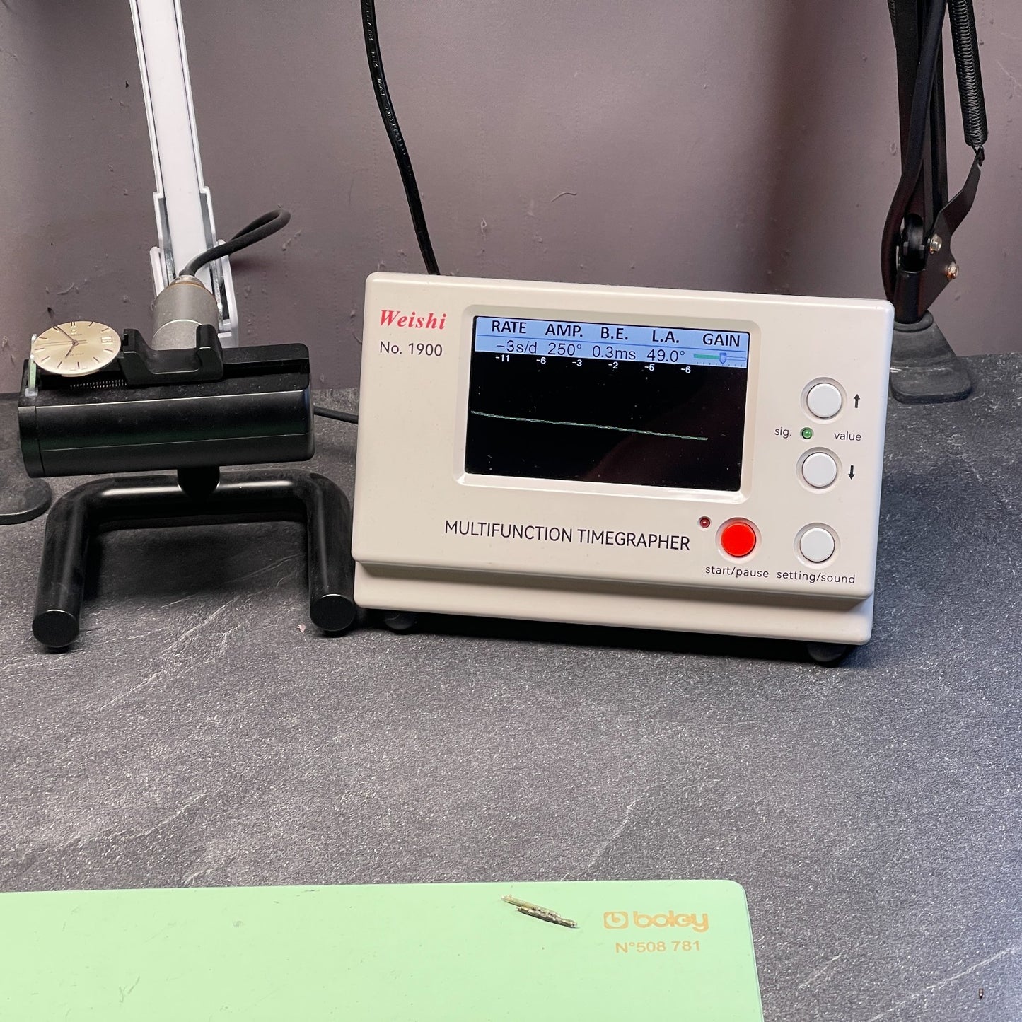 OMEGA De Ville Date Silver Dial Serviced 12/2025 [REF. 136.019]