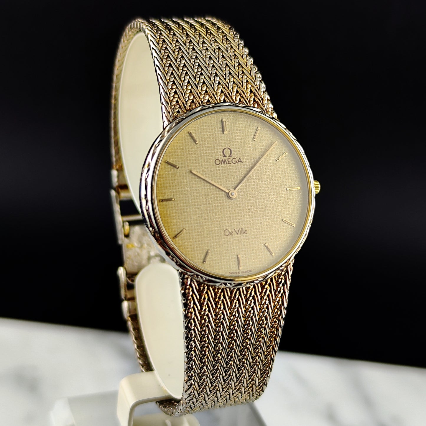 OMEGA De Ville Gold Milanese Super Rare 1982 Defective [REF. 39108270]