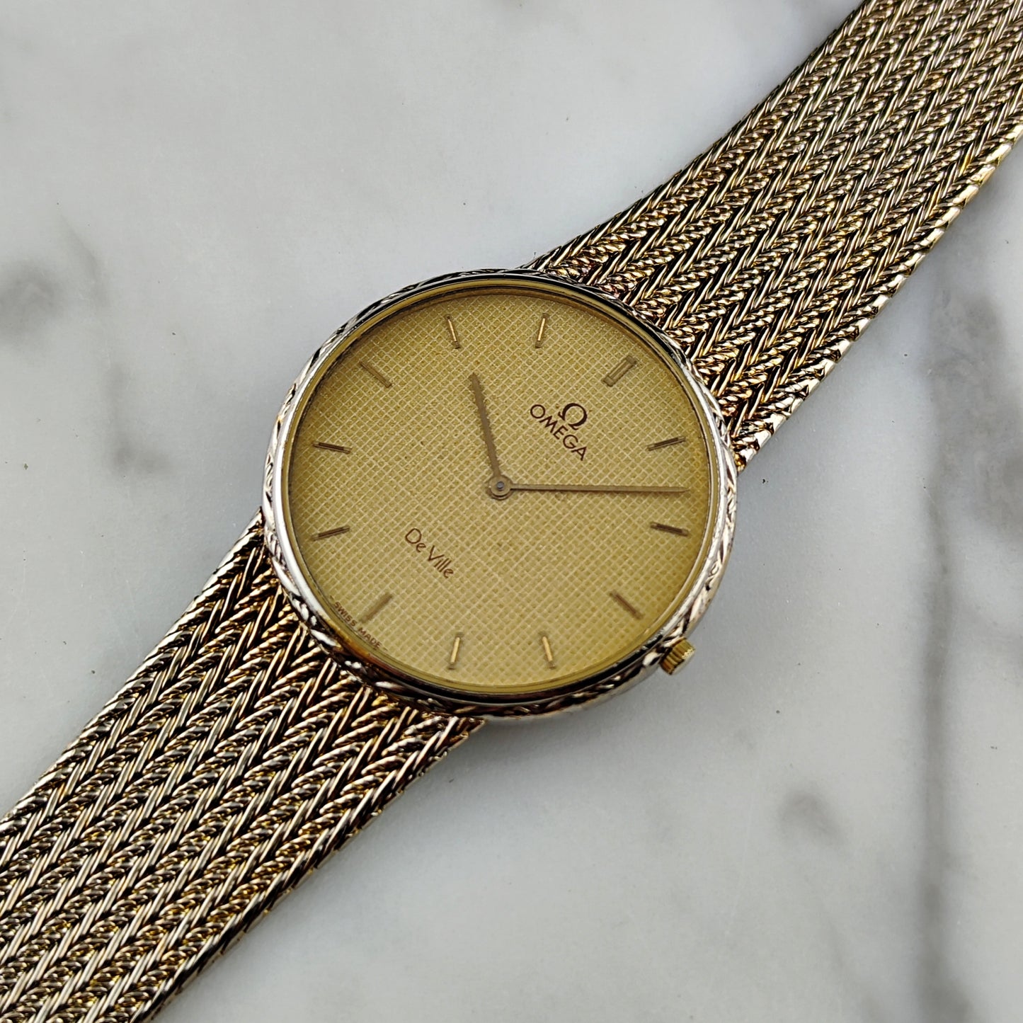 OMEGA De Ville Gold Milanese Super Rare 1982 Defective [REF. 39108270]