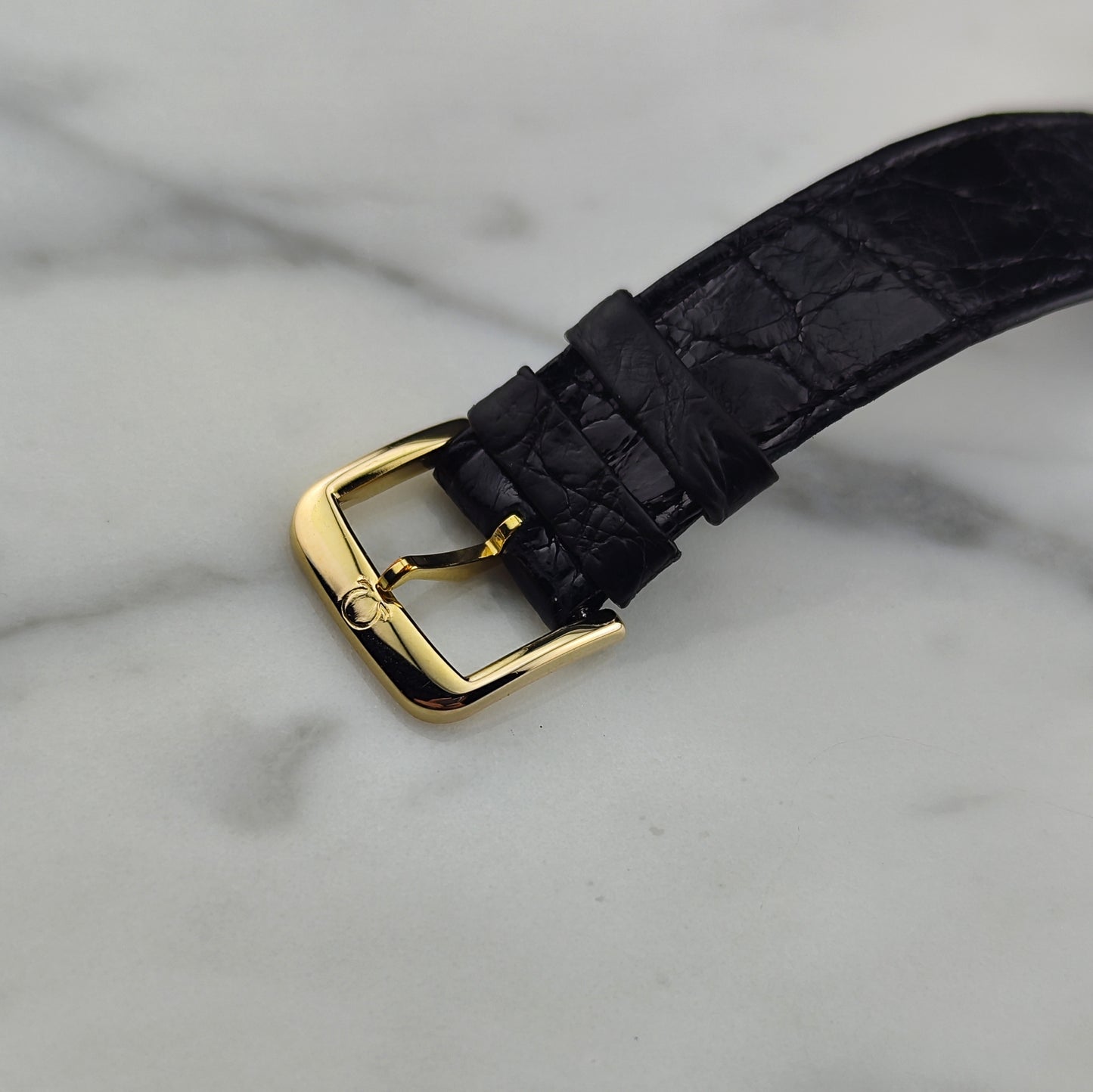 OMEGA De Ville Gold Date Quartz Mint+ with Original Box [REF. 196.0312]