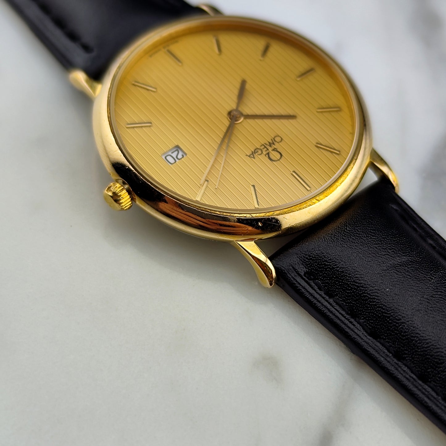 OMEGA De Ville Gold Rare Tapestry Dial [REF. 196.0312]