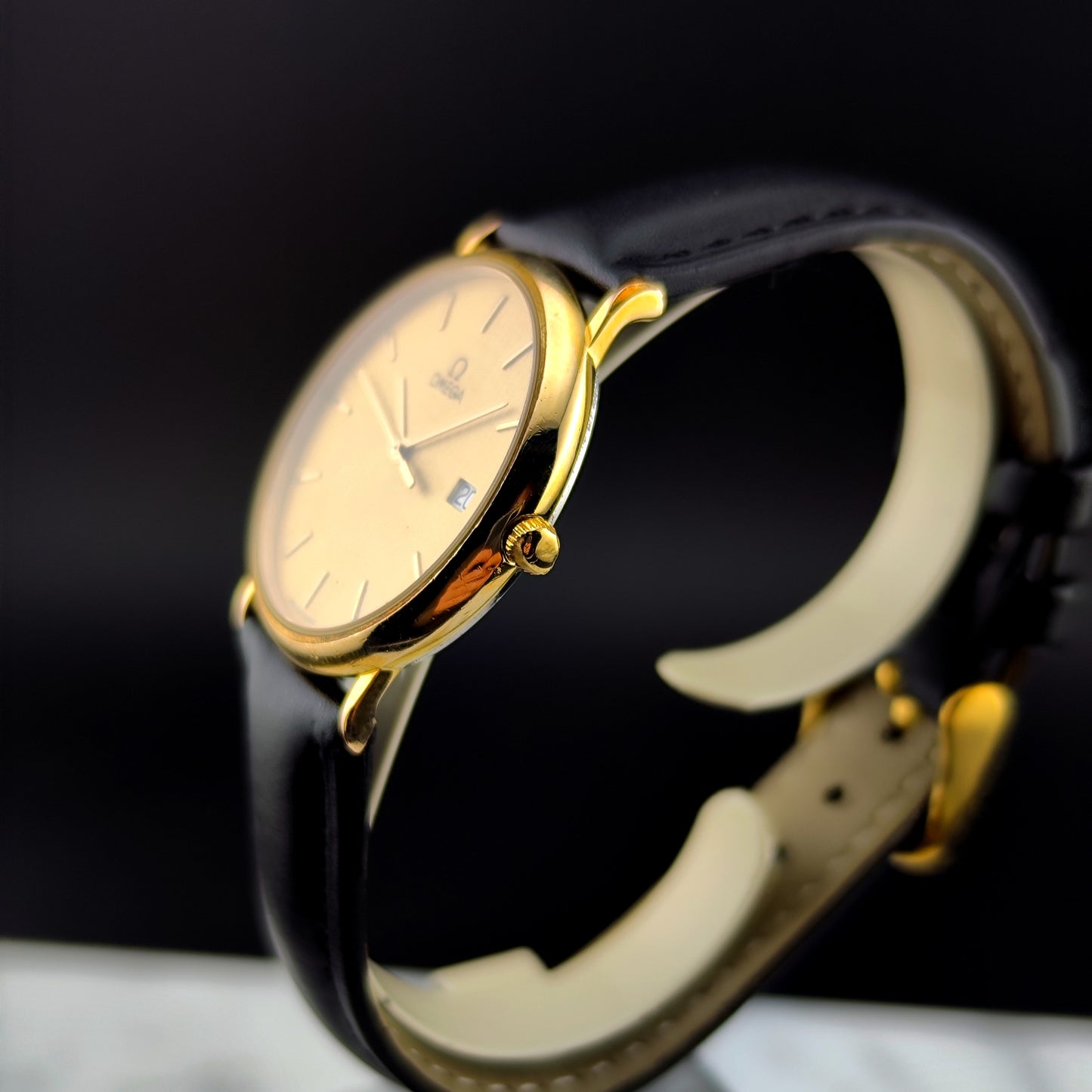 OMEGA De Ville Gold Rare Tapestry Dial [REF. 196.0312]