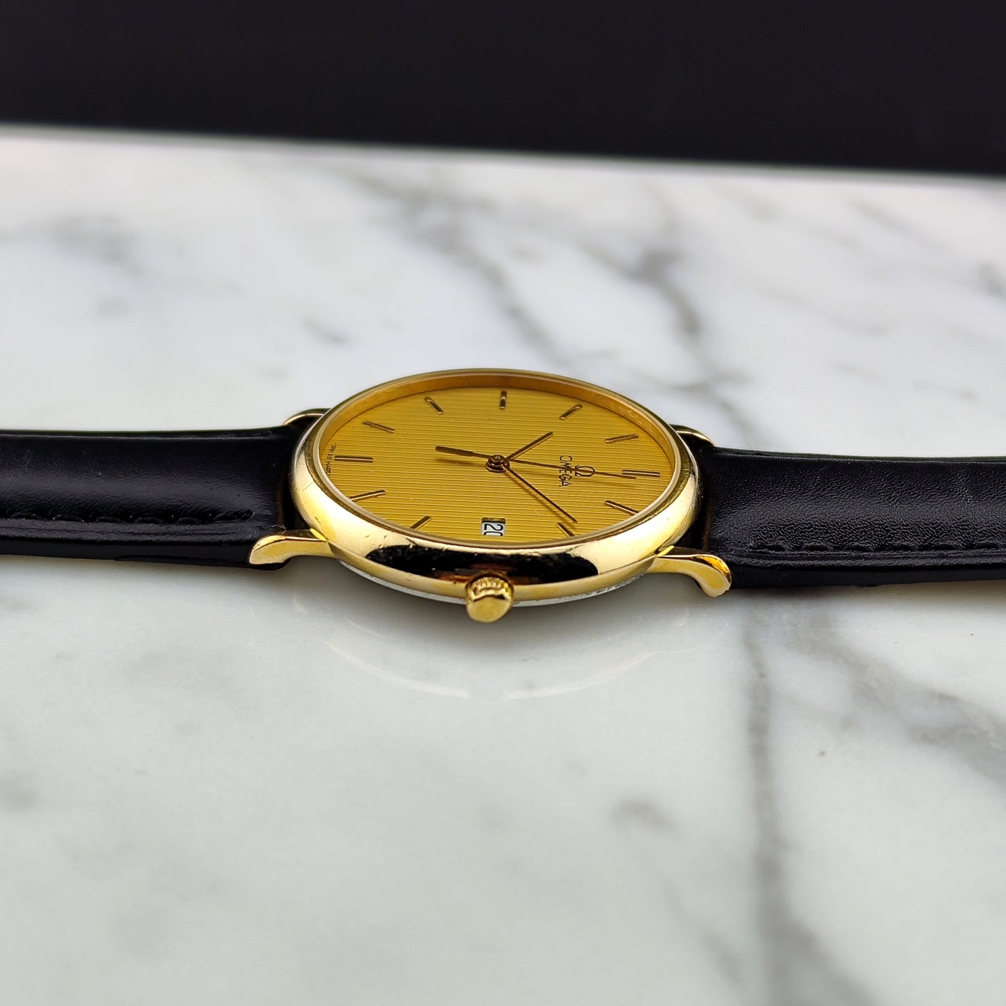 OMEGA De Ville Gold Rare Tapestry Dial [REF. 196.0312]