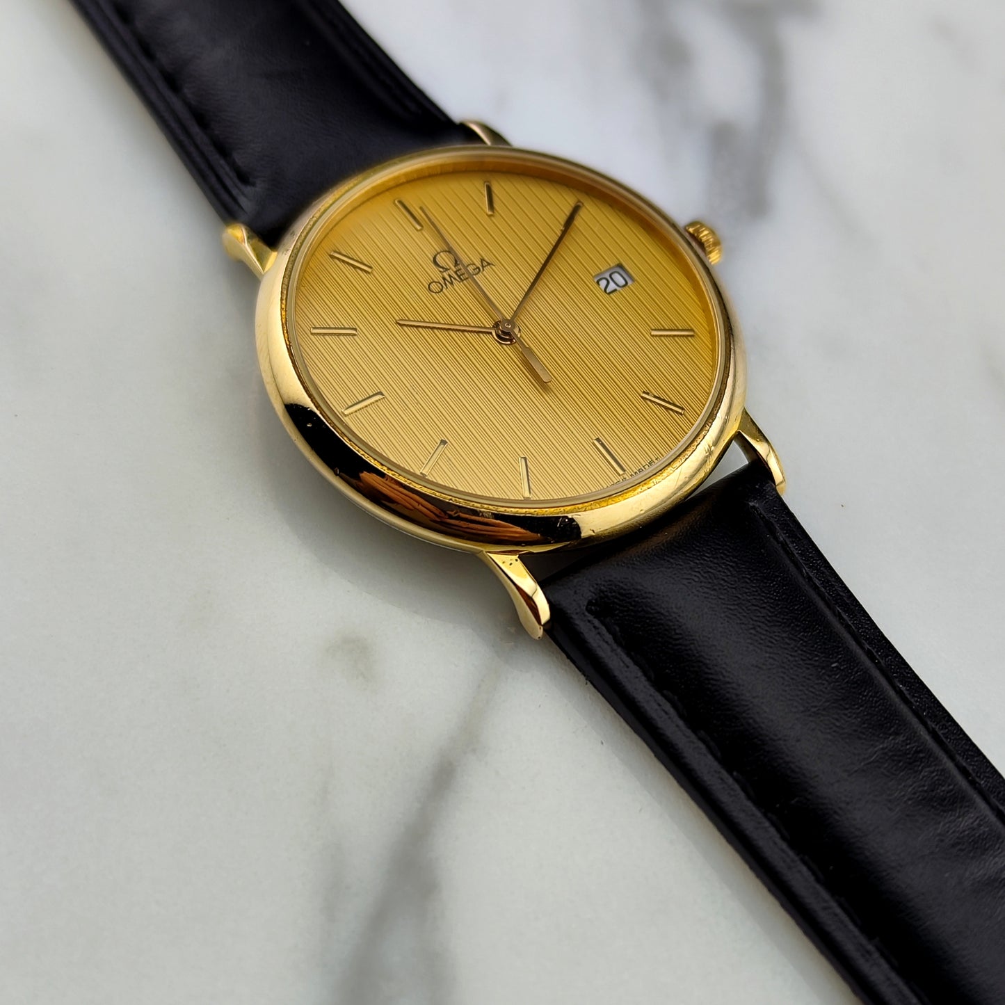 OMEGA De Ville Gold Rare Tapestry Dial [REF. 196.0312]