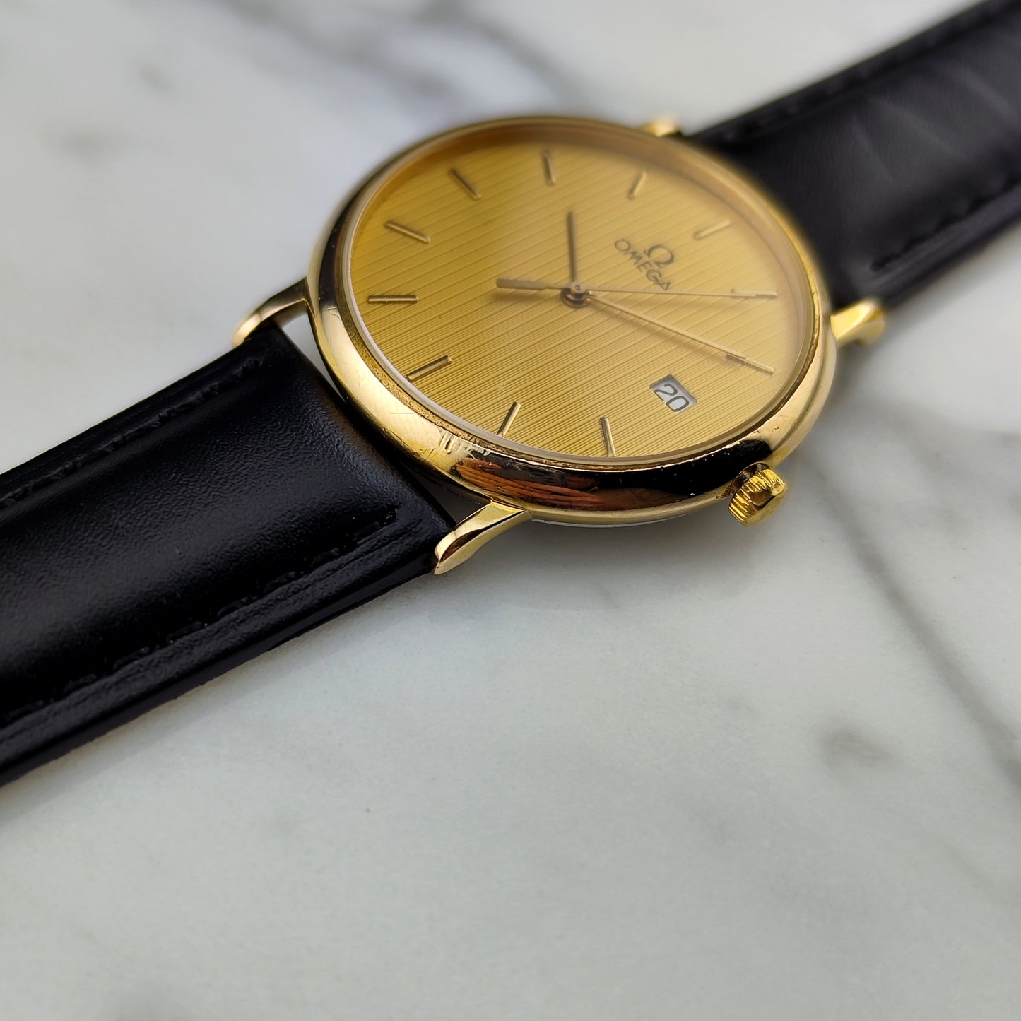 OMEGA De Ville Gold Rare Tapestry Dial [REF. 196.0312]