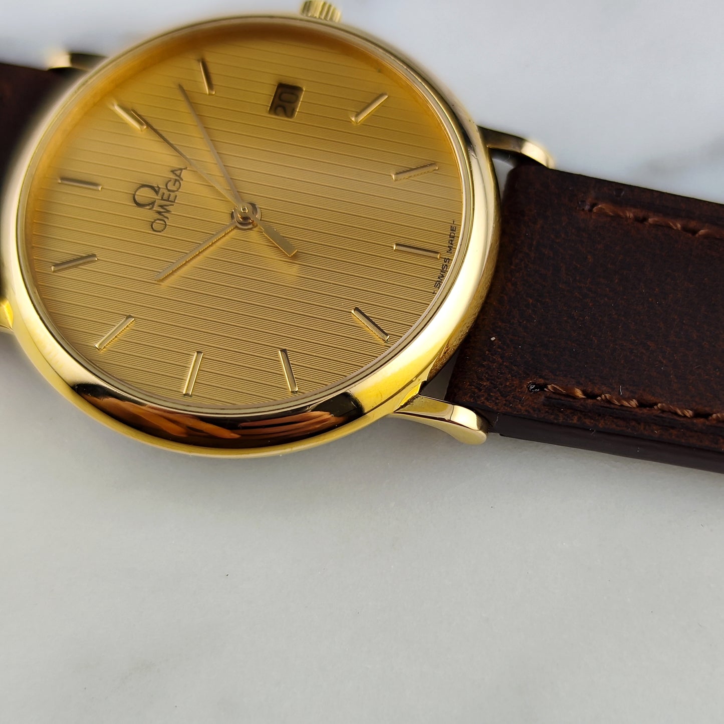 OMEGA De Ville Gold Rare Tapestry Dial [REF. 1960.312]