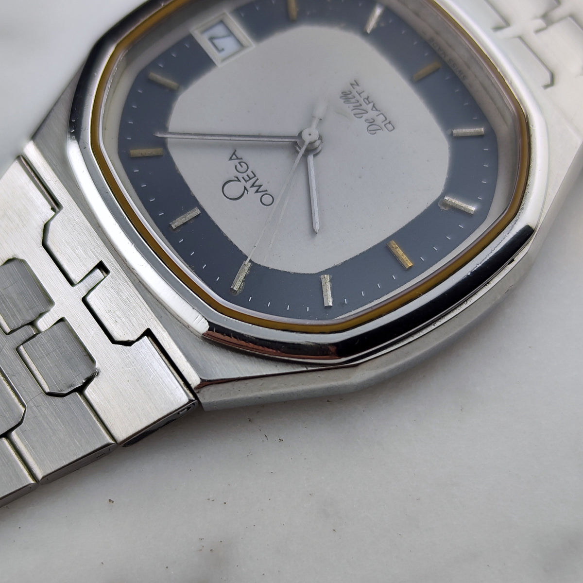 Omega De Ville Quartz Silver Dial Blue Ring 1979 – Bild 14