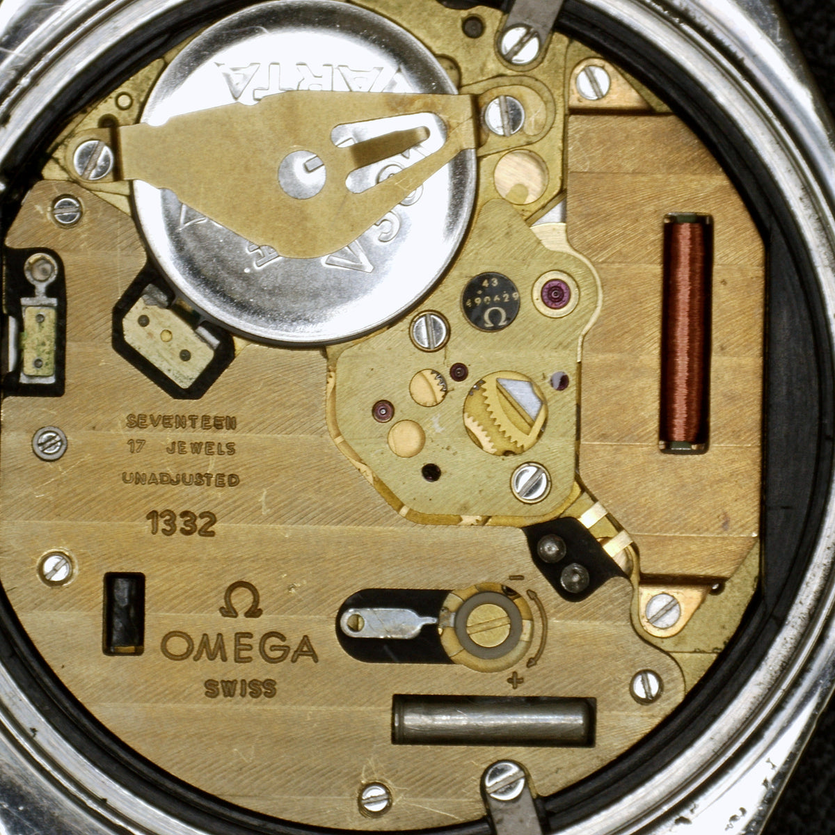 Omega De Ville Quartz Silver Dial Blue Ring 1979 – Bild 16