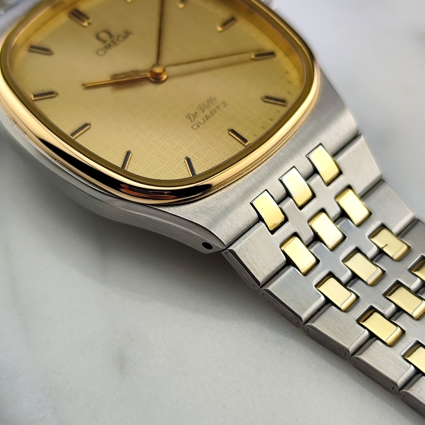 OMEGA De Ville Super Rare Dial Two-Tone with Box [REF. 195.0016]