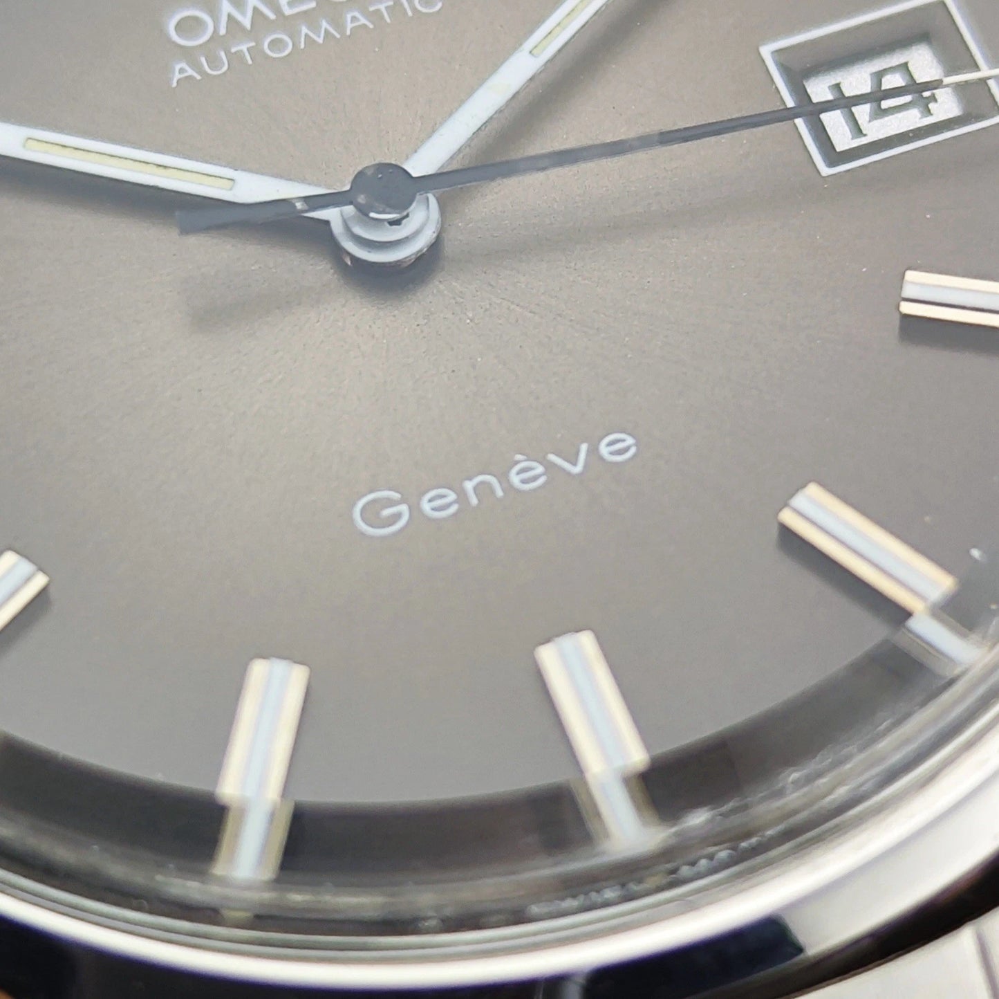 OMEGA Genève Automatic Steel Bracelet Super Rare Brown Dial [REF. 166.0163]