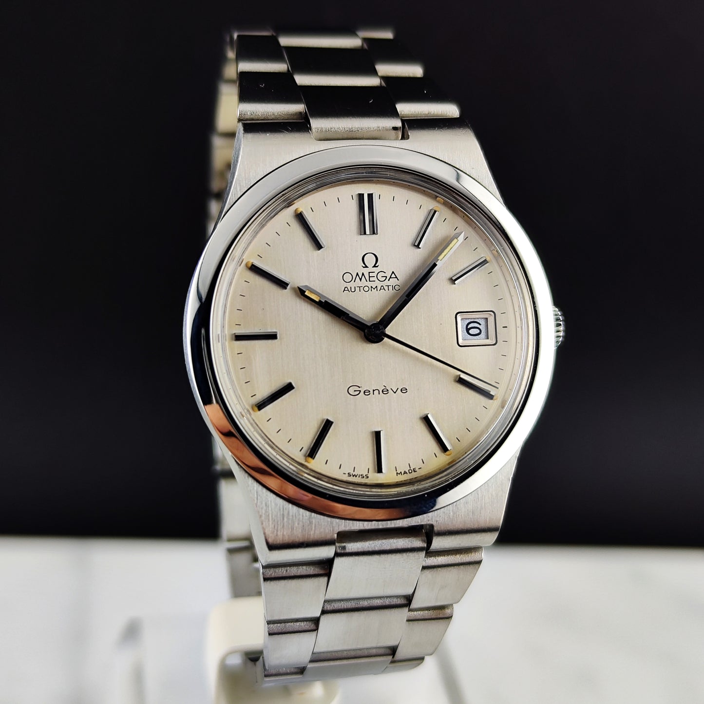 Omega Genéve Automatic Date Creme Dial Steel Bracelet 1973 Serviced 08/2026 [REF. 166.0173]