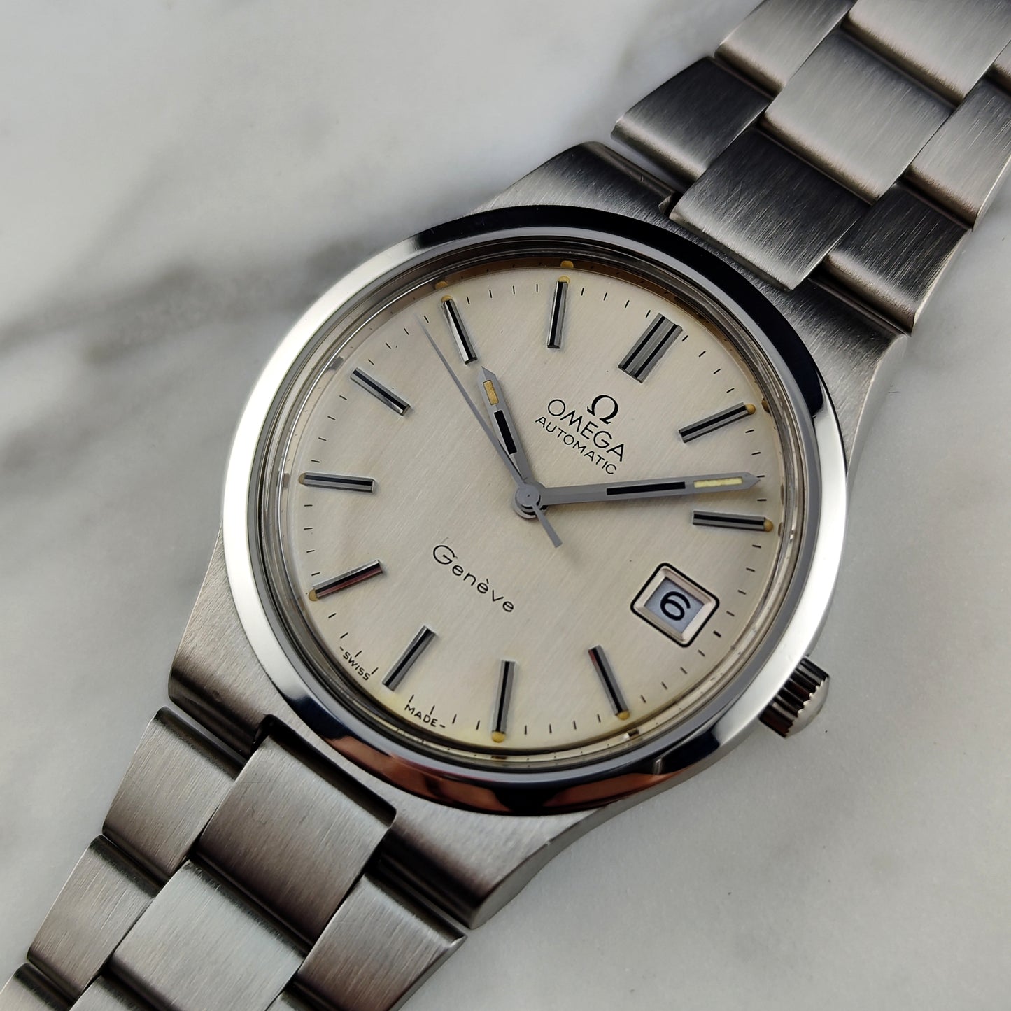 Omega Genéve Automatic Date Creme Dial Steel Bracelet 1973 Serviced 08/2026 [REF. 166.0173]