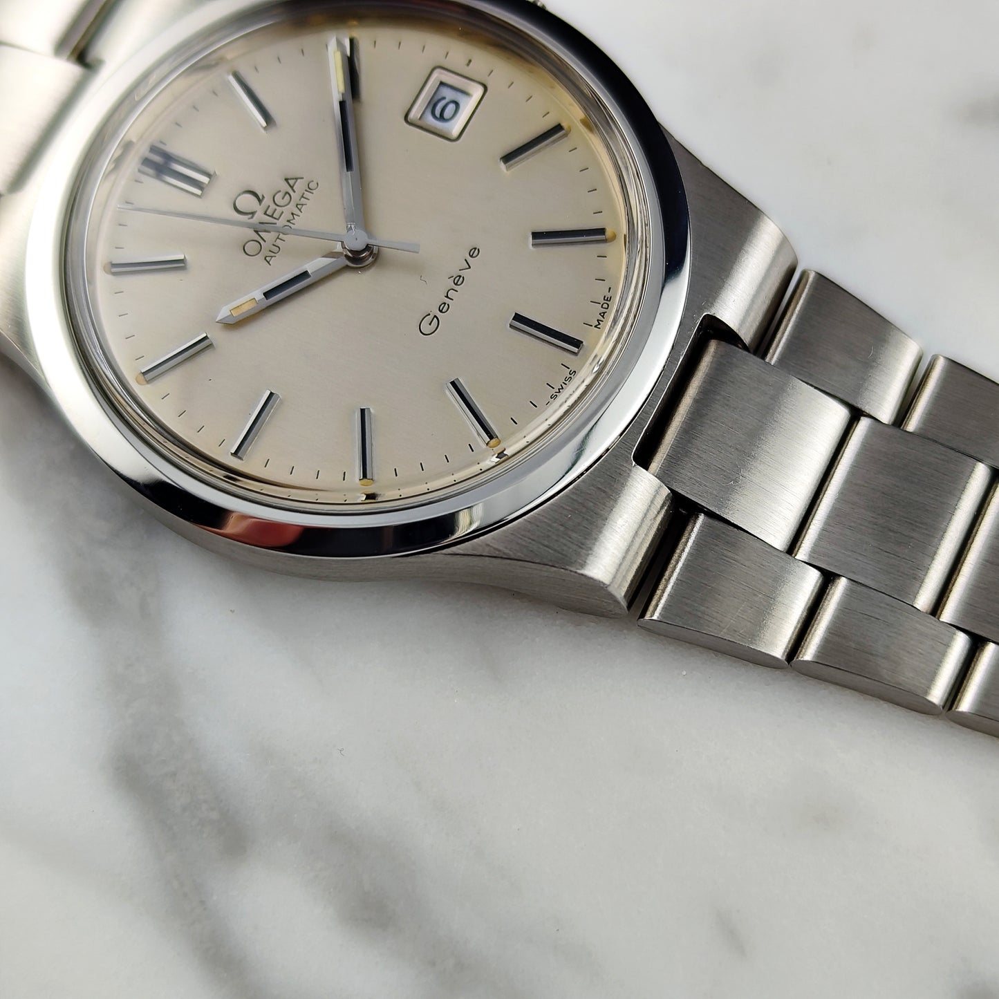 Omega Genéve Automatic Date Creme Dial Steel Bracelet 1973 Serviced 08/2026 [REF. 166.0173]