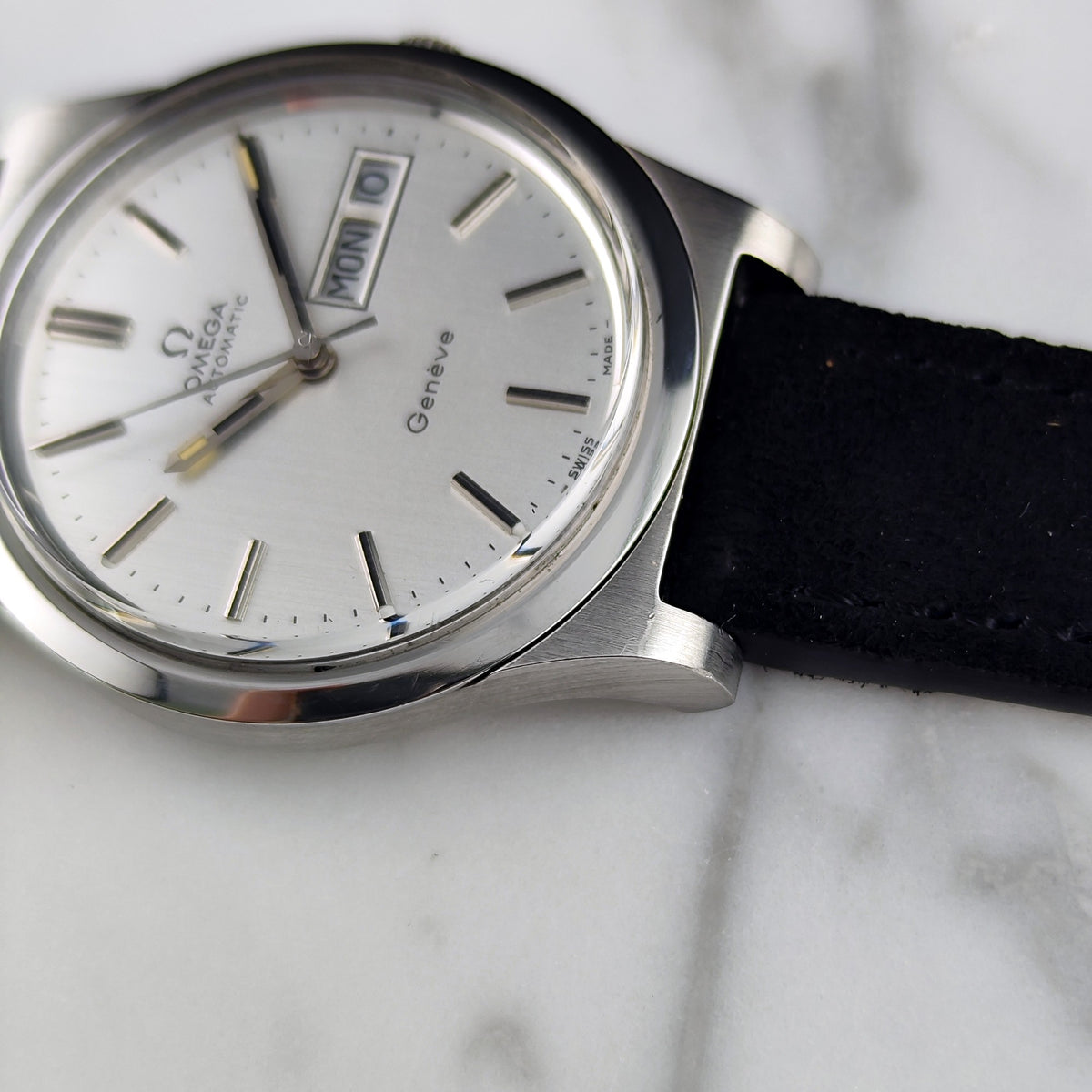 Omega Genéve Automatic Day-Date Silver Dial Mint+ 1977 Serviced 10/2026 – Bild 11