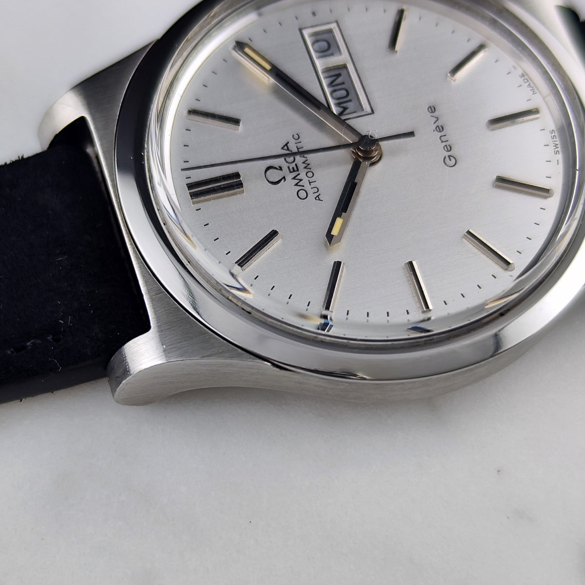Omega Genéve Automatic Day-Date Silver Dial Mint+ 1977 Serviced 10/2026 – Bild 12