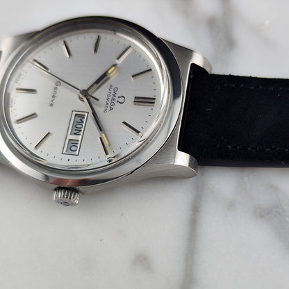 Omega Genéve Automatic Day-Date Silver Dial Mint+ 1977 Serviced 10/2026 – Bild 9