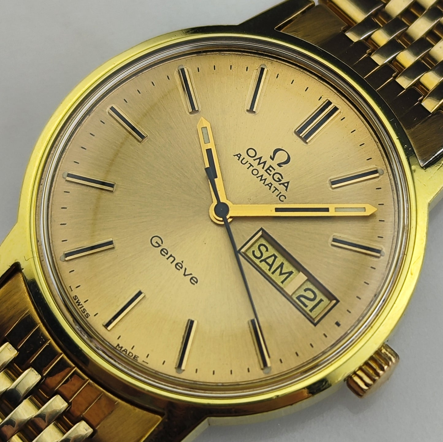 OMEGA Genéve Automatic Gold Day-Date [REF. 166.0117]