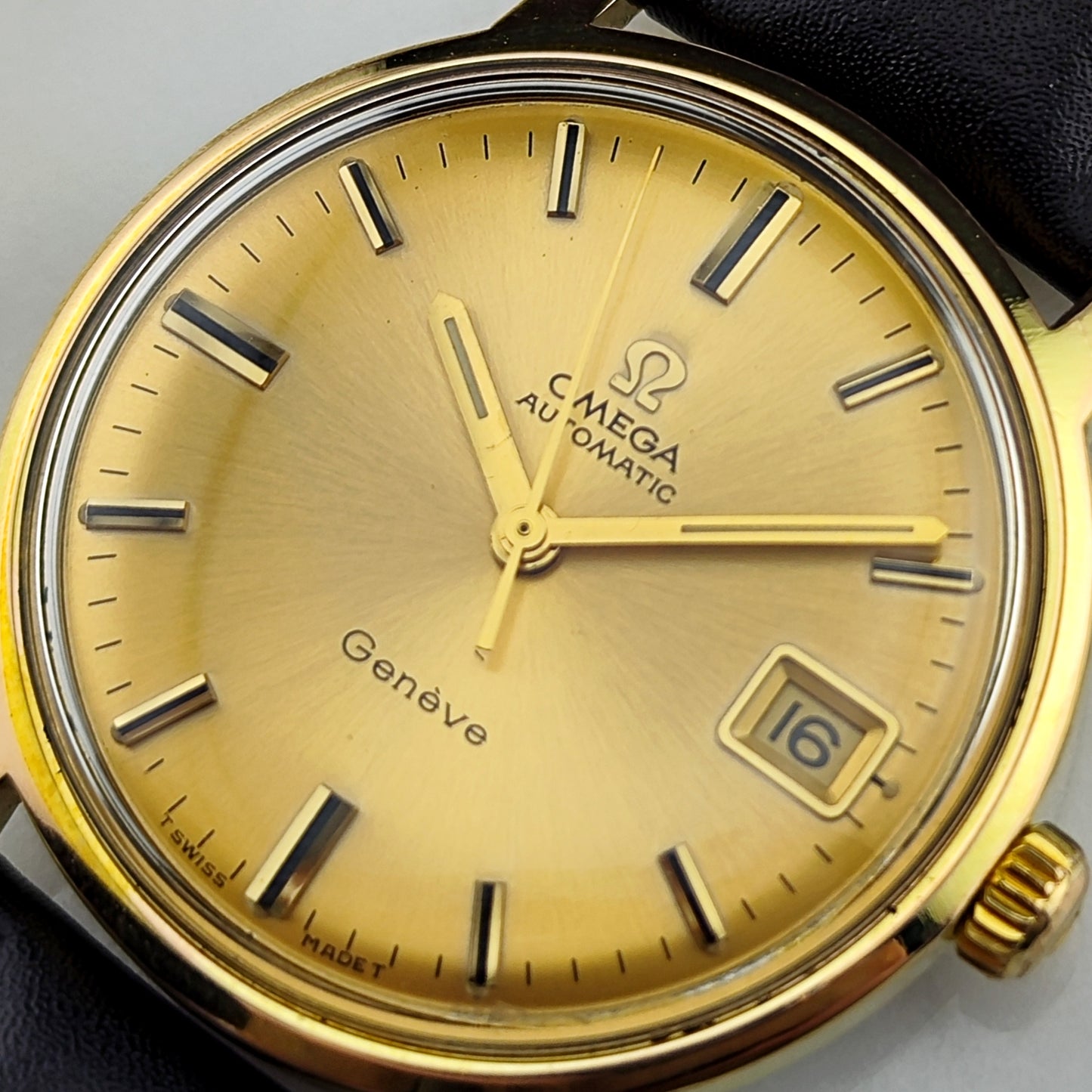 OMEGA Genéve Automatic Gold Date [REF. 166.070]