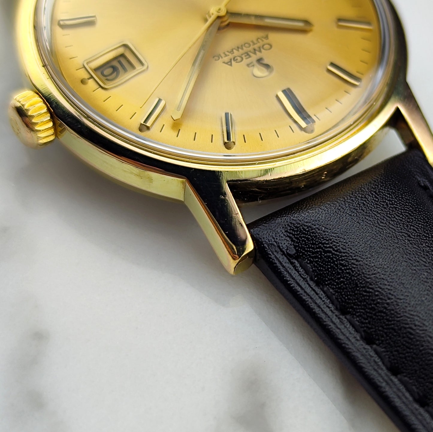 OMEGA Genéve Automatic Gold Date [REF. 166.070]