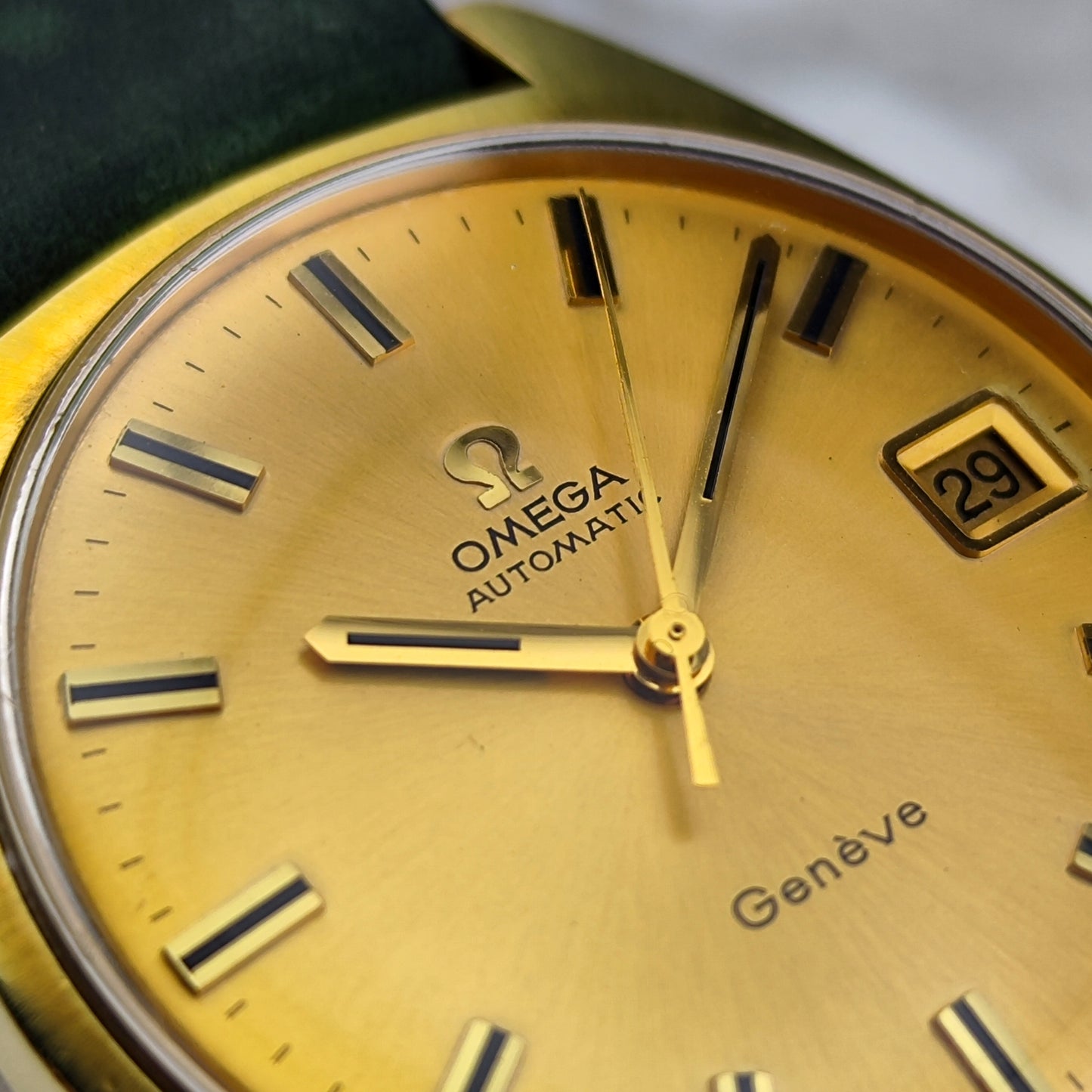 OMEGA Genéve Automatic Gold Dial Green Strap 1970 [REF. 166.041]